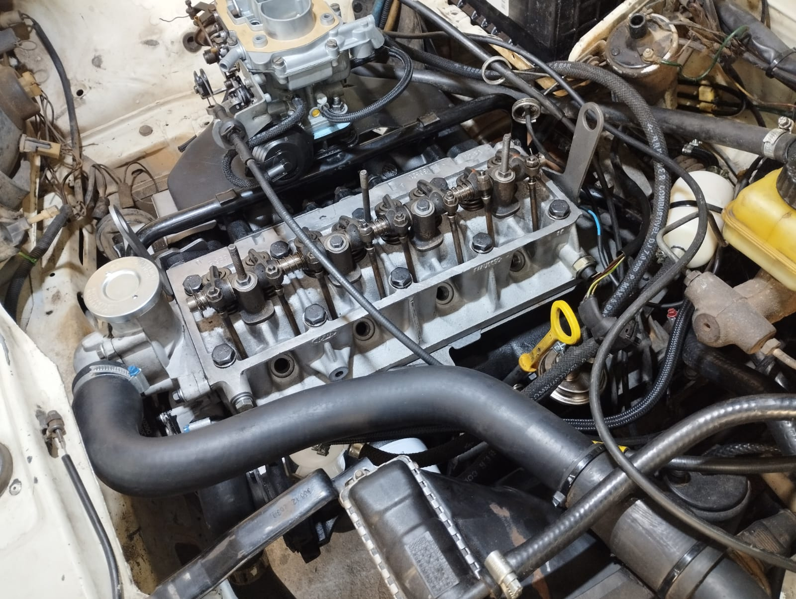 Manutenção de motor na R18 Performance